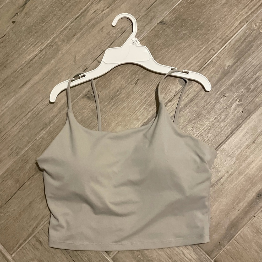 Women’s athletic tank